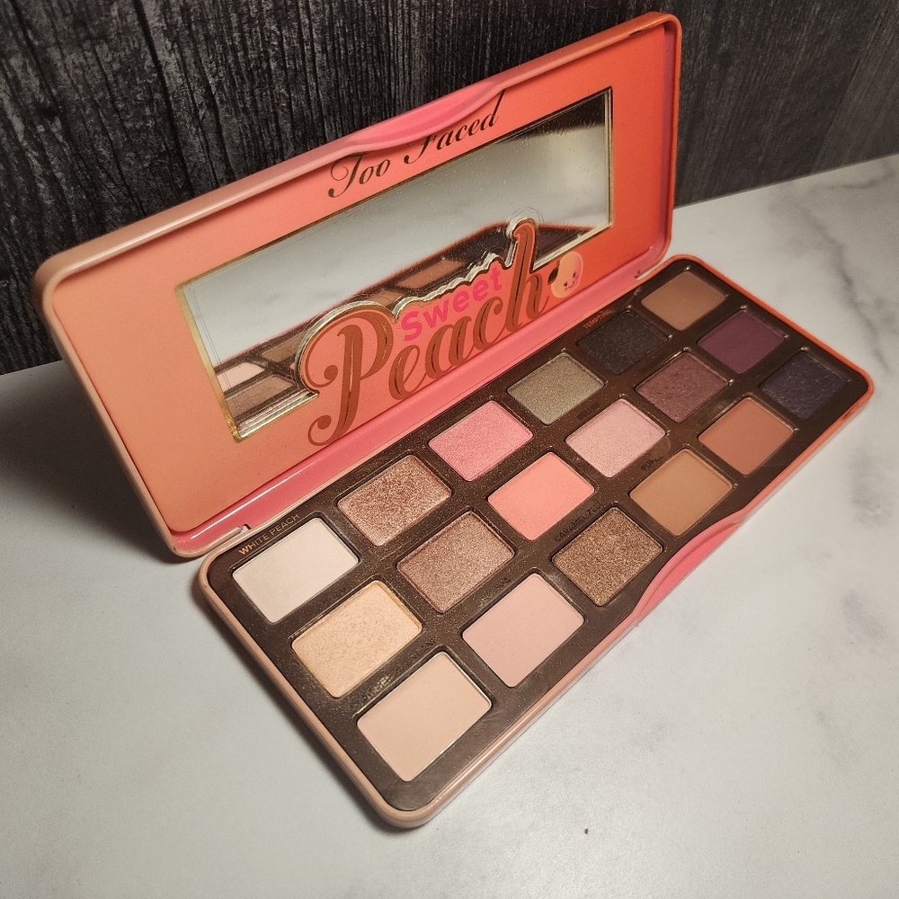 Too Faced Sweet Peach Eye Shadow Palette /18 Shadows/ SHIMMER & MATTE NEW